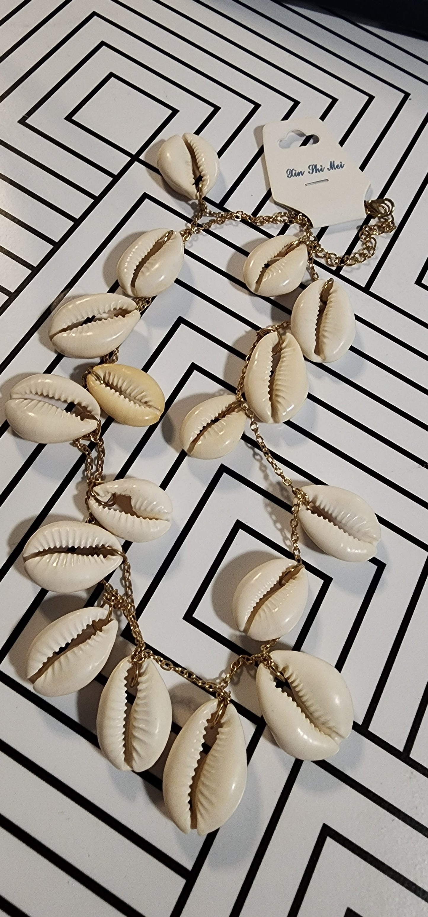 White Rope Gold Chain Cowrie Shell- Handmade Choker- BULK BUY 5 PIECES!