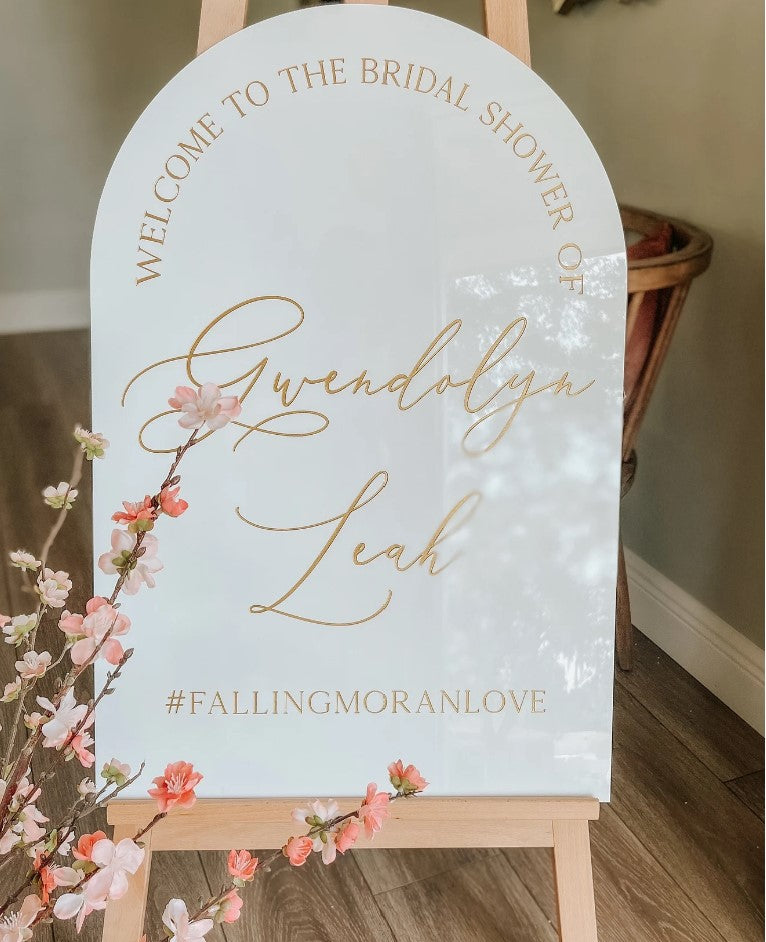 Arch Acrylic Wedding Sign With 3D Acrylic Names